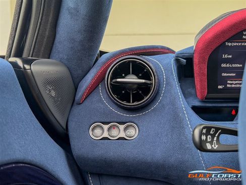 Used 2021 McLaren 765LT RWD image 23