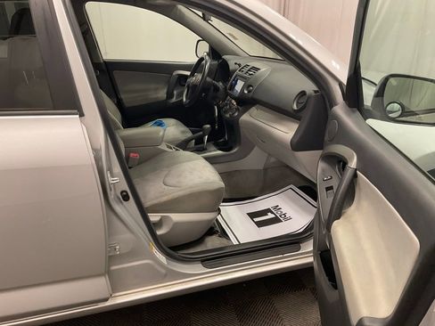 Used 2010 Toyota RAV4 2WD image 13