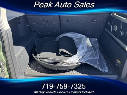 Used 2014 Toyota FJ Cruiser 4WD w/ Upgrade Package image 28