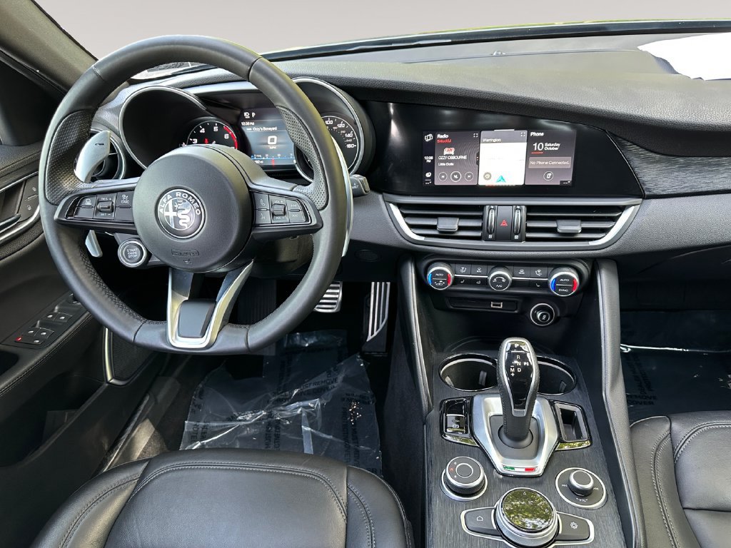 Used 2023 Alfa Romeo Giulia Sprint AWD/4WD image 10