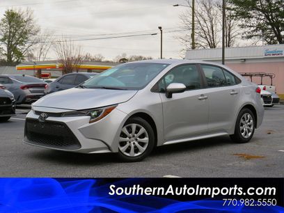 Used 2021 Toyota Corolla LE w/ Carpet Mat Package (TMS)
