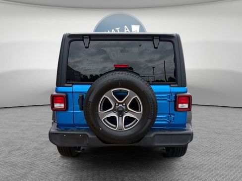 Used 2022 Jeep Wrangler Unlimited Sport AWD/4WD image 5