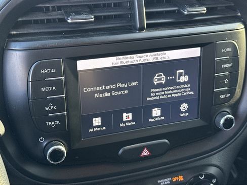 Certified 2021 Kia Soul S FWD image 12