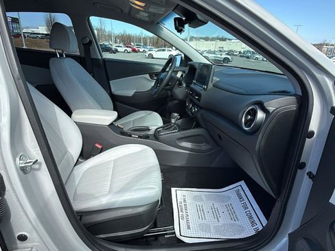 Used 2023 Hyundai Kona SEL AWD/4WD image 17