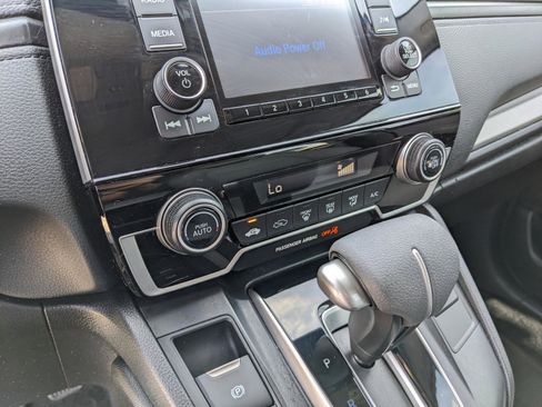 Used 2019 Honda CR-V LX image 28