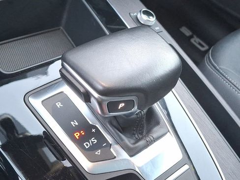 Used 2021 Audi Q5 2.0T Premium image 10