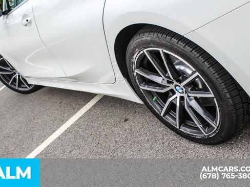 Used 2020 BMW 330i Sedan w/ Convenience Package RWD image 14