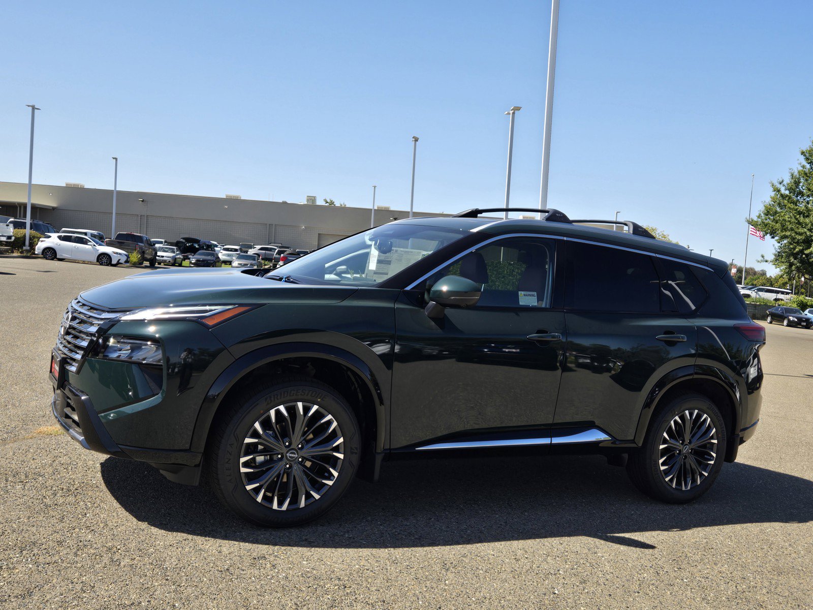 New 2026 Nissan Rogue Platinum w/ Platinum Premium Package AWD/4WD image 7