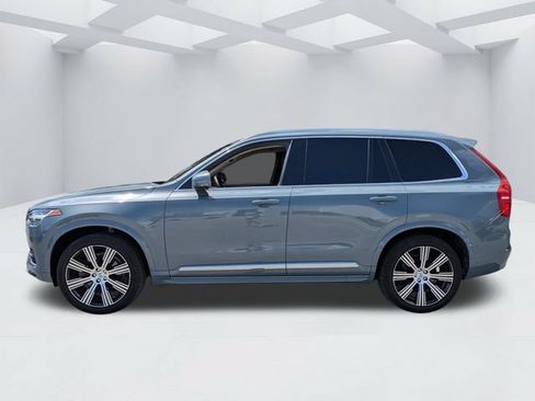 Certified 2023 Volvo XC90 B6 Ultimate w/ Protection Package Premier AWD/4WD image 9