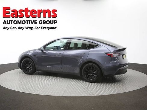 Used 2021 Tesla Model Y Long Range AWD/4WD image 57