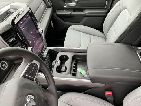 New 2026 RAM 1500 Big Horn AWD/4WD image 24