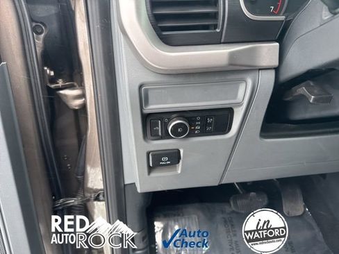 Used 2023 Ford F150 XLT image 20