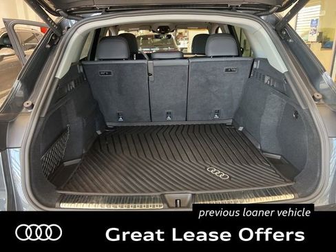 Used 2025 Audi Q5 Premium w/ Convenience Package AWD/4WD image 17