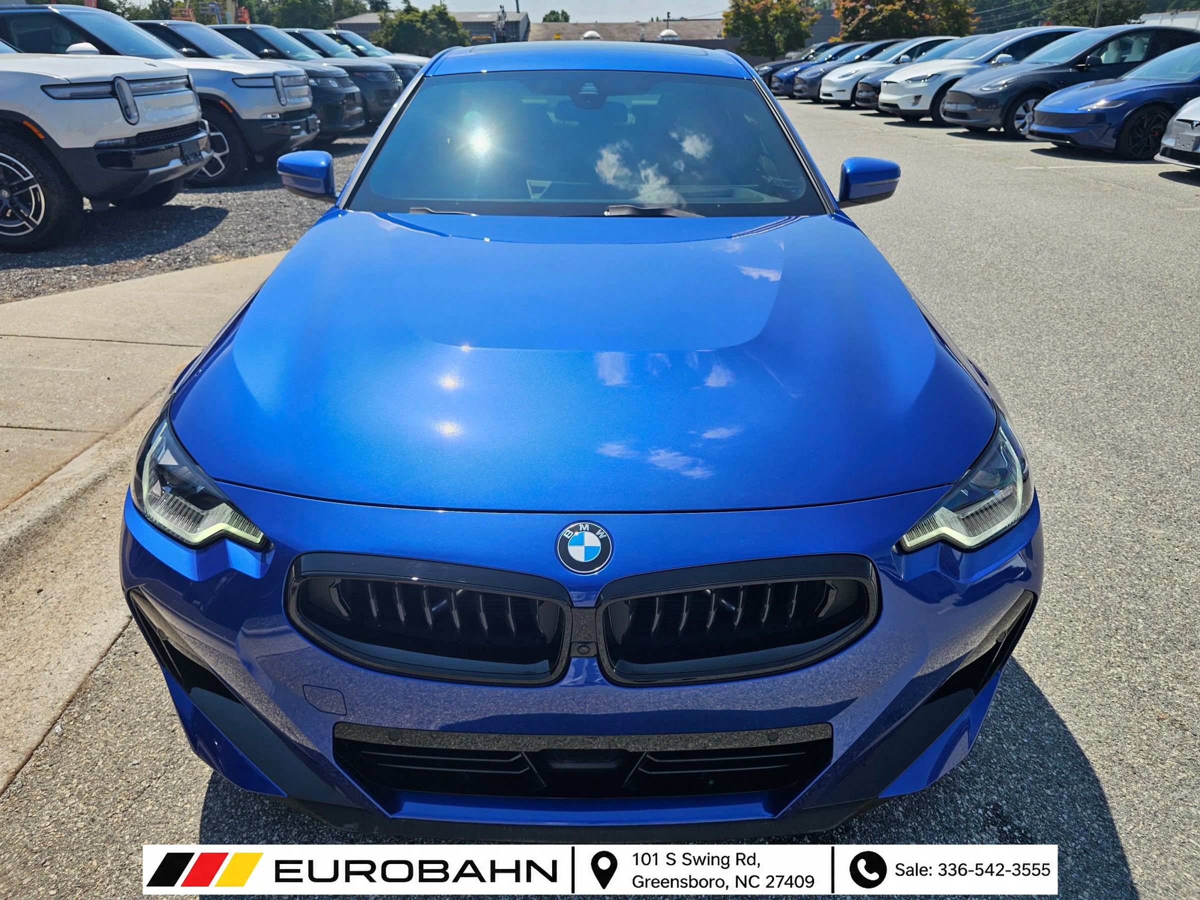 Used 2025 BMW 230i xDrive Coupe w/ M Sport Package AWD/4WD image 9