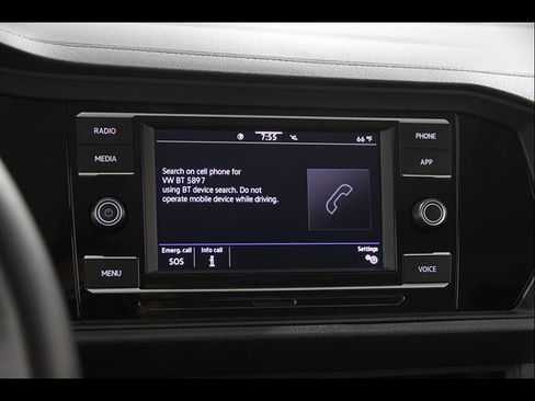Used 2024 Volkswagen Jetta SE FWD image 11