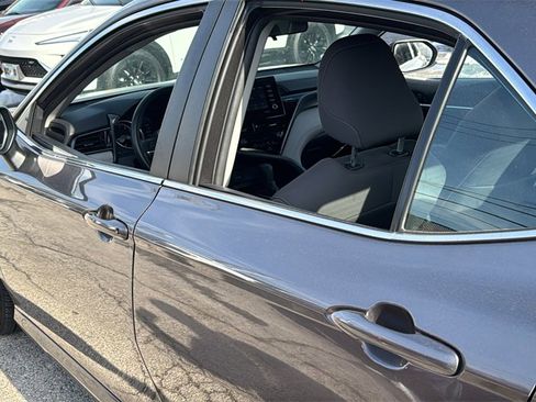 Used 2023 Toyota Camry LE image 13