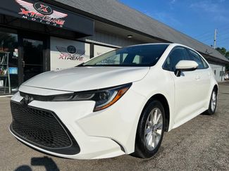 Used 2022 Toyota Corolla XLE image 1
