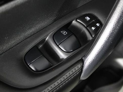 Certified 2022 Nissan Rogue Sport SL image 20