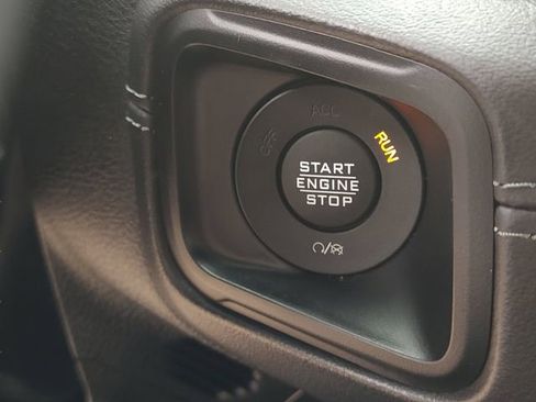 Certified 2025 Jeep Gladiator Rubicon image 21