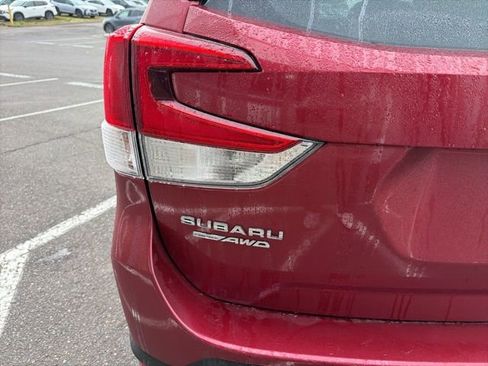 Used 2023 Subaru Forester Limited image 9