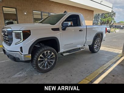 Used 2024 GMC Sierra 1500 Pro w/ Pro Value Package