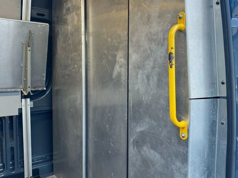 Used 2019 Mercedes-Benz Sprinter 170 image 23