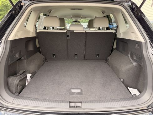 Used 2024 Volkswagen Tiguan S AWD/4WD image 31