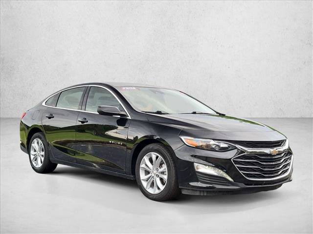 Used 2025 Chevrolet Malibu LT FWD image 3