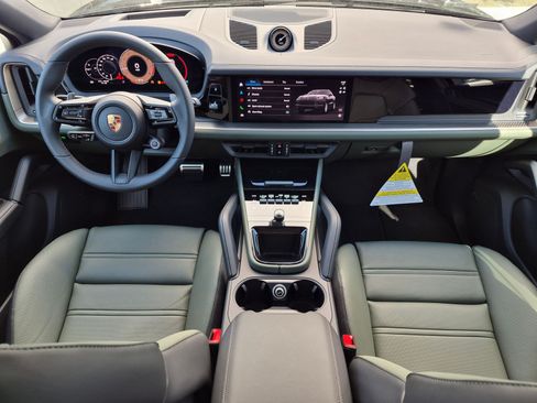 New 2026 Porsche Cayenne S AWD/4WD image 24