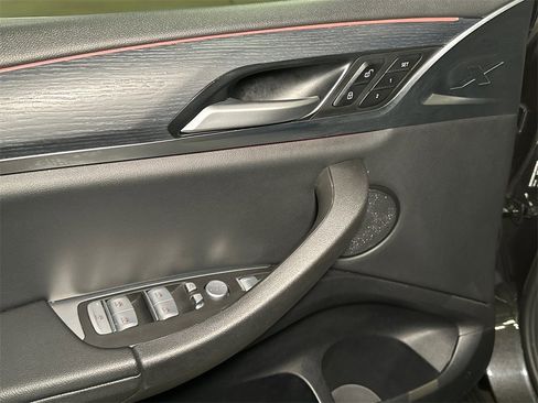 Used 2024 BMW X3 xDrive30i w/ Convenience Package image 18