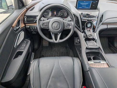 Used 2024 Acura RDX SH-AWD w/ Advance Package image 3