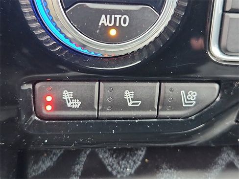 Certified 2023 GMC Yukon XL Denali image 24