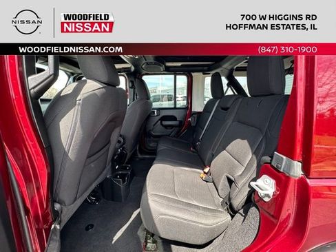 Used 2021 Jeep Wrangler Unlimited Sport image 31