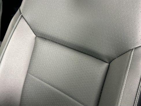 Used 2023 Volkswagen Atlas SE image 18