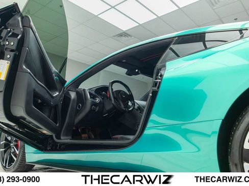 Used 2016 Aston Martin Vanquish Coupe RWD image 32