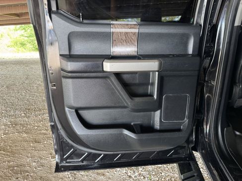 Used 2019 Ford F250 Lariat AWD/4WD image 27