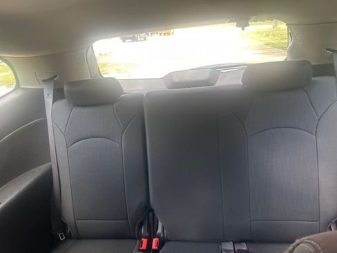 Used 2014 Chevrolet Traverse LT FWD image 19