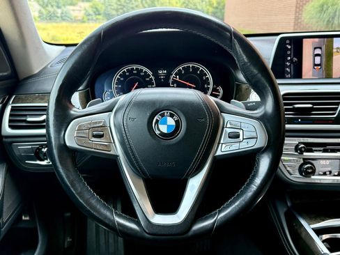 Used 2017 BMW 750i xDrive AWD/4WD image 21