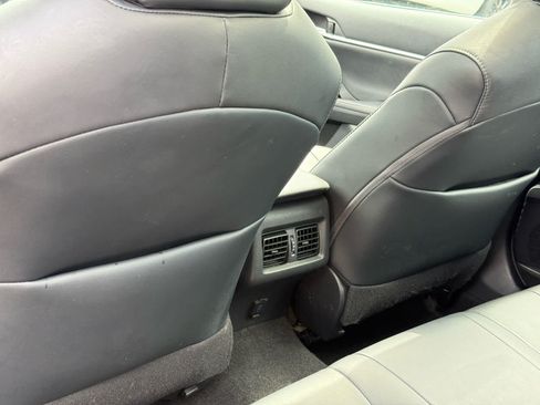 Used 2020 Toyota Camry XSE FWD image 26