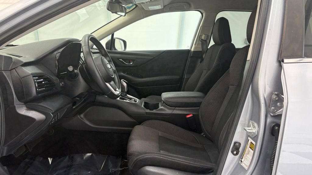 Used 2023 Subaru Outback Premium AWD/4WD image 17