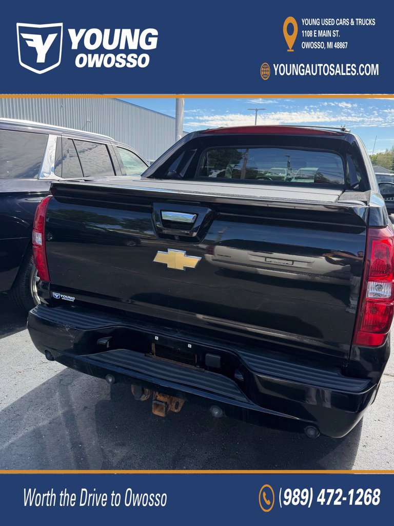 Used 2011 Chevrolet Avalanche LT AWD/4WD image 14