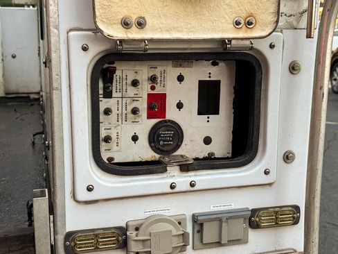 Used 2008 Ford F350 XLT image 41