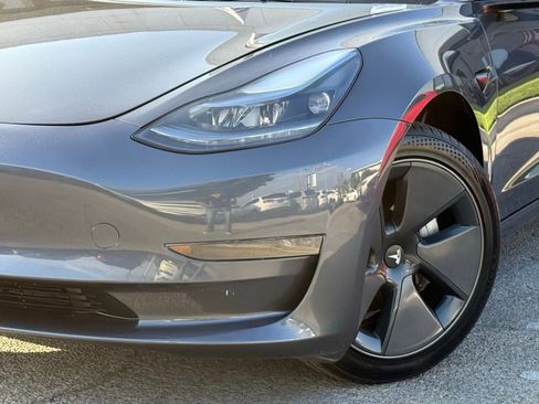 Used 2023 Tesla Model 3 Standard Range RWD image 3