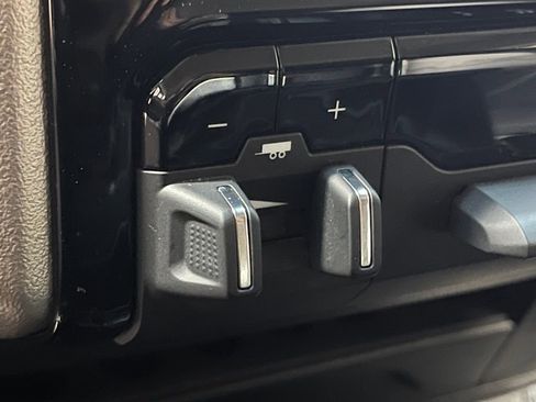 Used 2023 RAM 2500 Laramie image 33