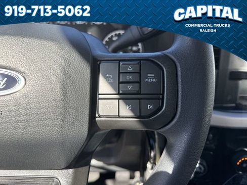 New 2026 Ford F250 XL w/ XL Chrome Package image 24