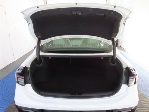Used 2025 Hyundai Sonata SEL FWD image 12