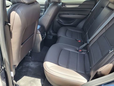 Used 2025 MAZDA CX-5 Signature image 12