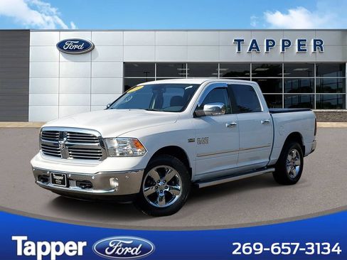 Used 2017 RAM 1500 Big Horn AWD/4WD image 1
