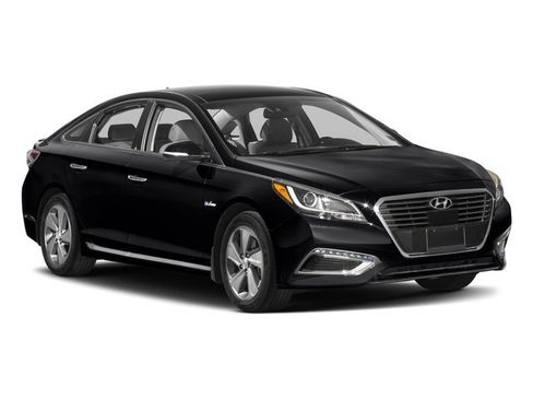 Used 2017 Hyundai Sonata Limited w/ Ultimate Package 02 FWD image 9