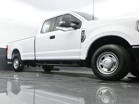 Used 2022 Ford F250 XL w/ Power Equipment Group image 22